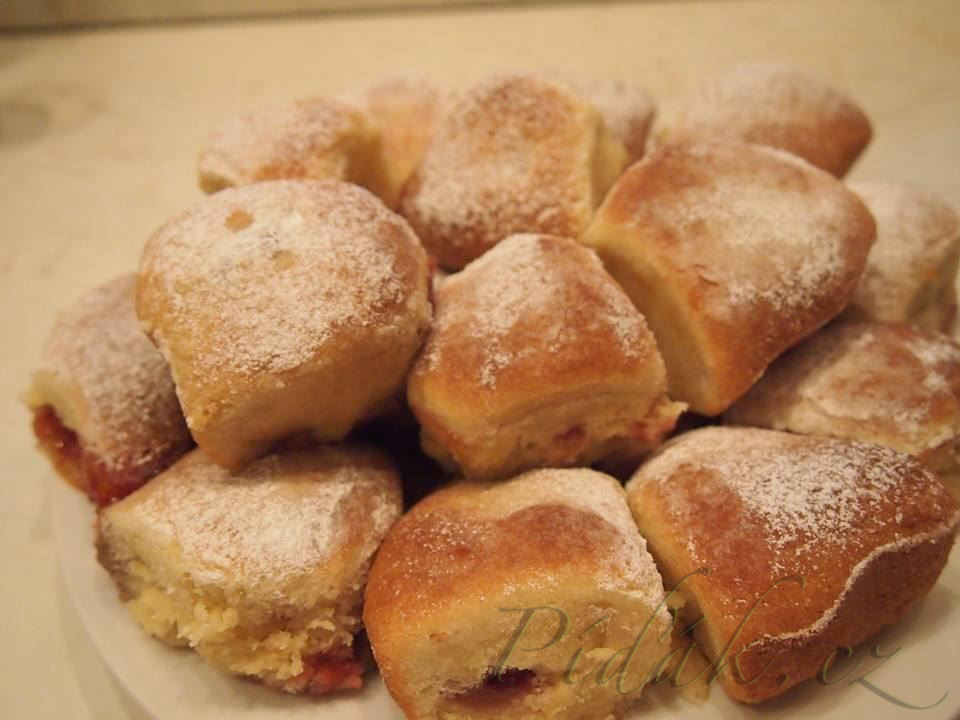 1. obrázek Třené mandlové buchty  - recept z roku 1935