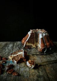 Obrázek Bábovka kolibřík - Hummingbird bundt cake