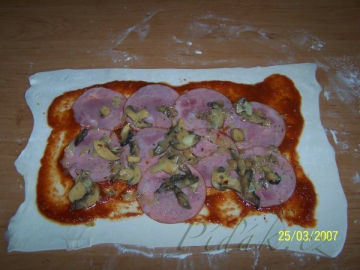 6. obrázek Pizza závin