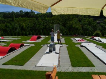 2. obrázek Minigolf Němčičky